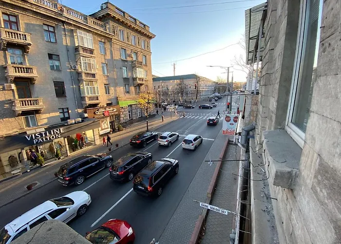Central Apartaments Of Stefan Cel Mare Boulevard In Chisinau